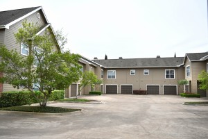  Apartment for rent in Northwest Houston, Texas - Exterior Apartment Buildings with Garages   